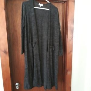 A beautiful LulaRoe Sarah